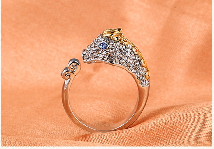 Zodiac ring men and women   Suitable for Zodiac: Sheep, Tiger and Dog  Enthusiastic horse, constantly striving for self-improvement!