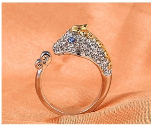 Zodiac ring men and women   Suitable for Zodiac: Sheep, Tiger and Dog  Enthusiastic horse, constantly striving for self-improvement!